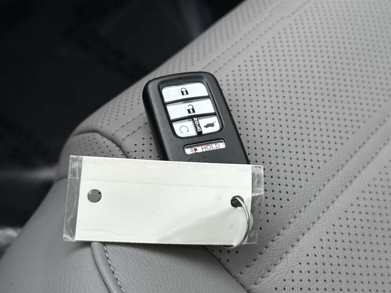 Vehicle image 20 of 33