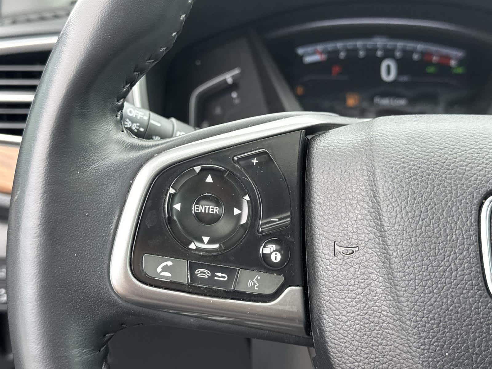 Vehicle image 29 of 33