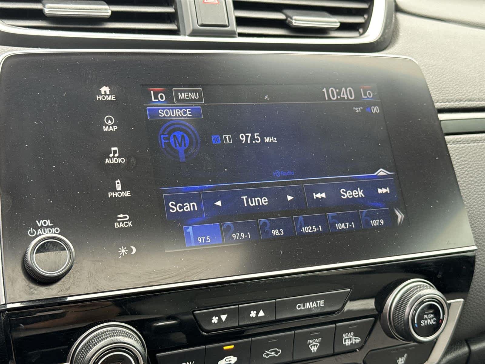 Vehicle image 15 of 33