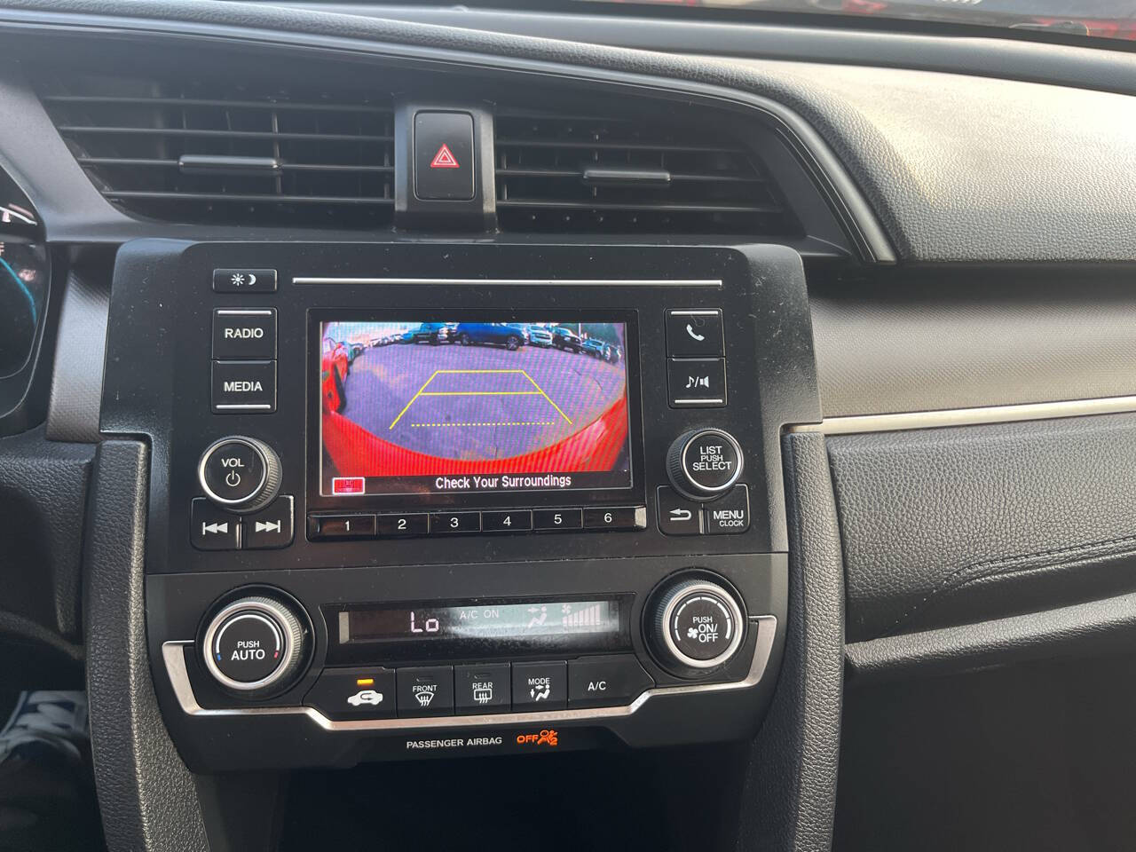 2019 Honda Civic LX Image 10 of 11