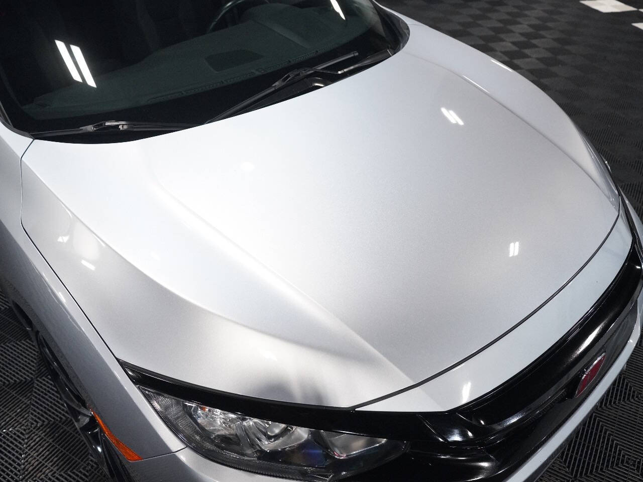 Vehicle image 13 of 56