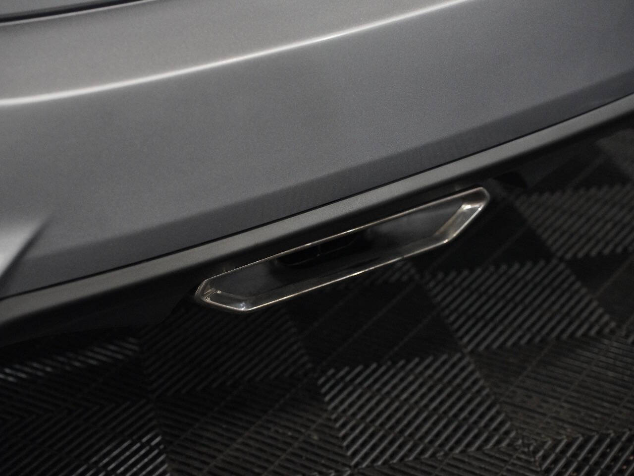 Vehicle image 17 of 56