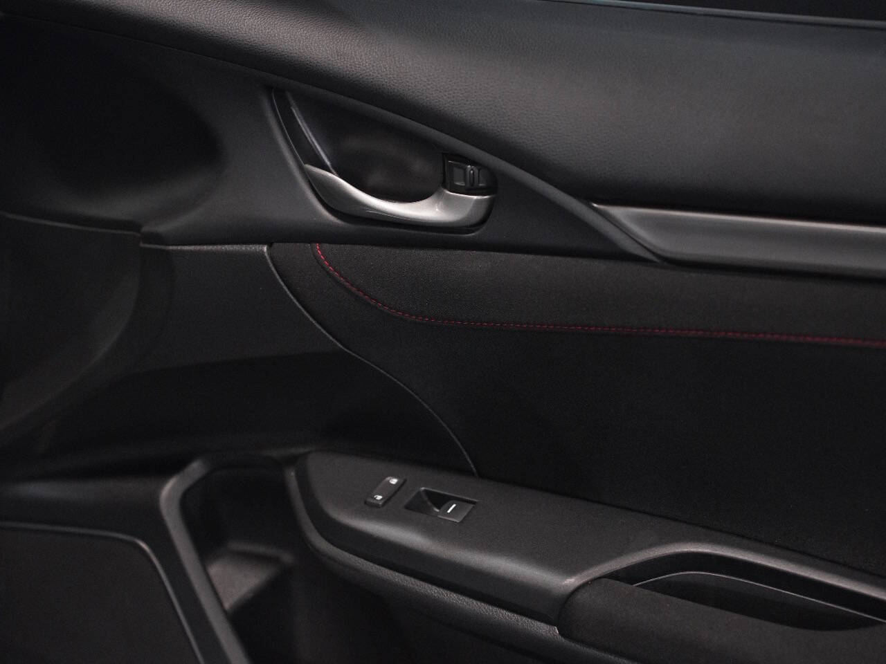 Vehicle image 23 of 56