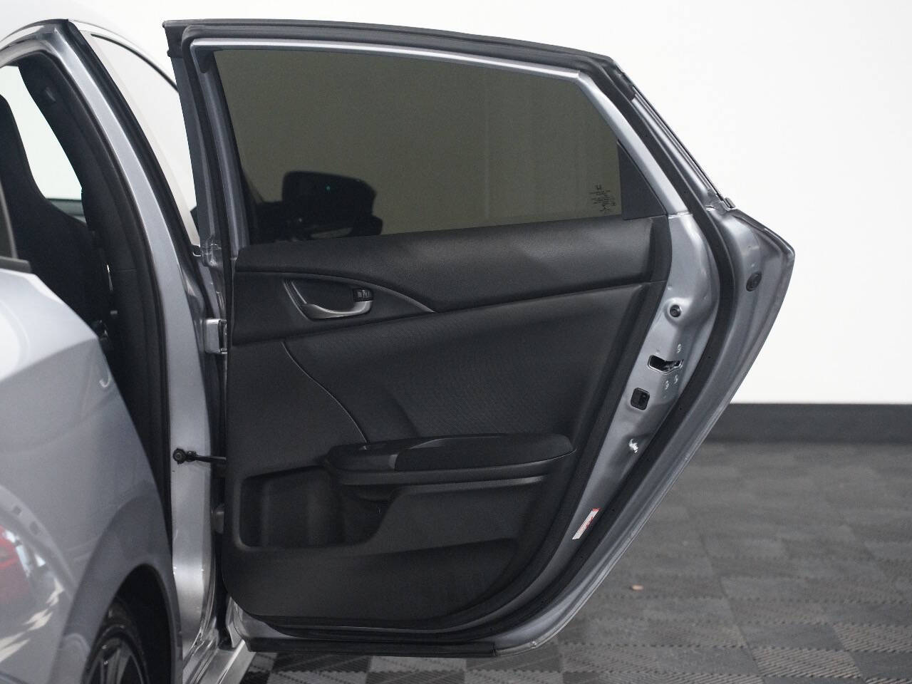 Vehicle image 24 of 56