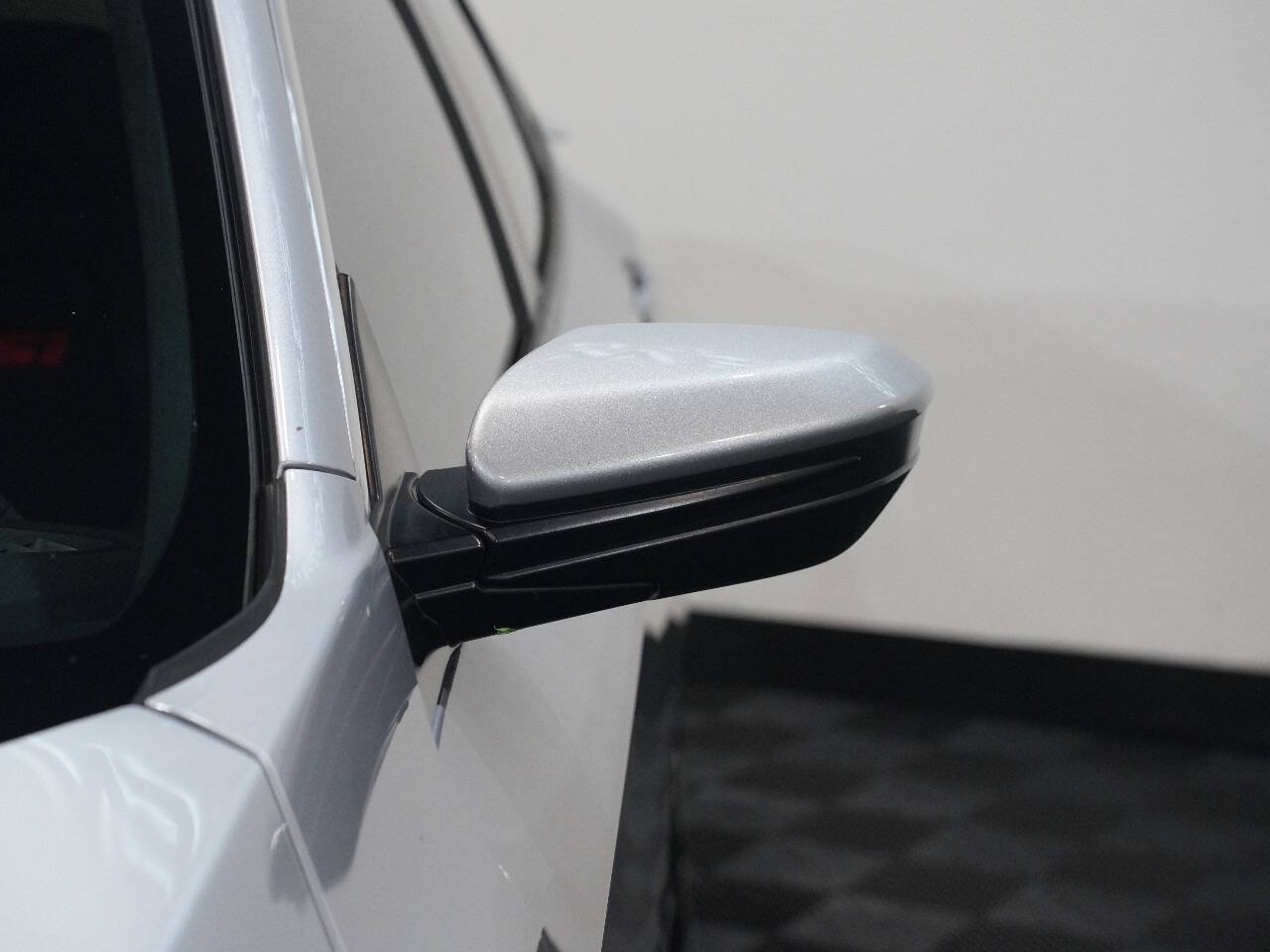 Vehicle image 12 of 56