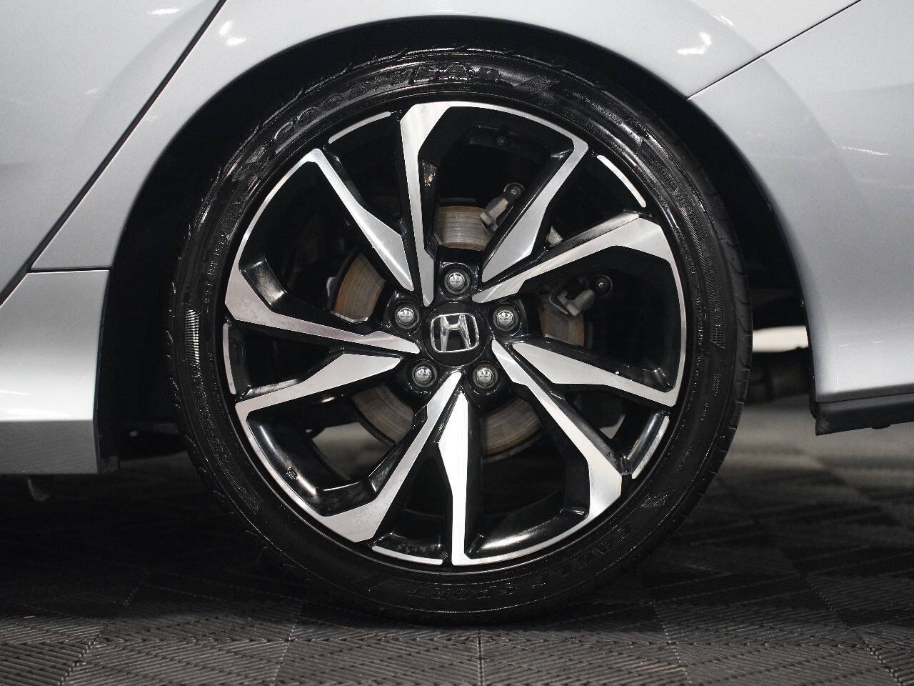Vehicle image 55 of 56