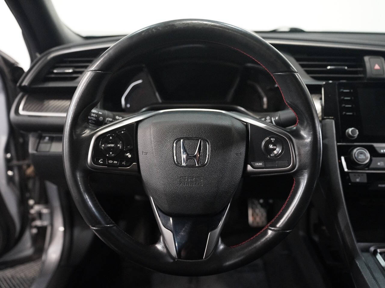 Vehicle image 39 of 56