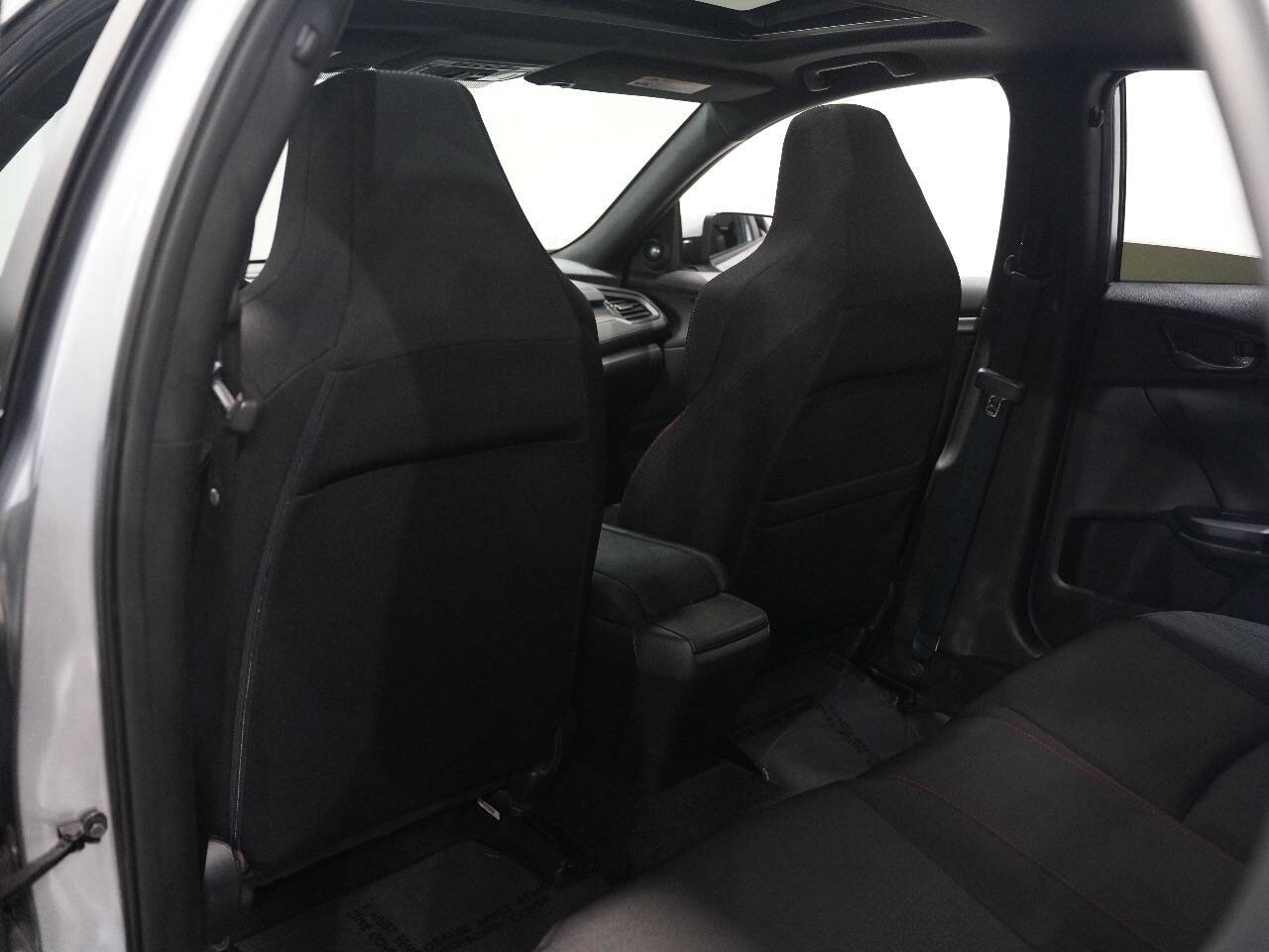 Vehicle image 37 of 56
