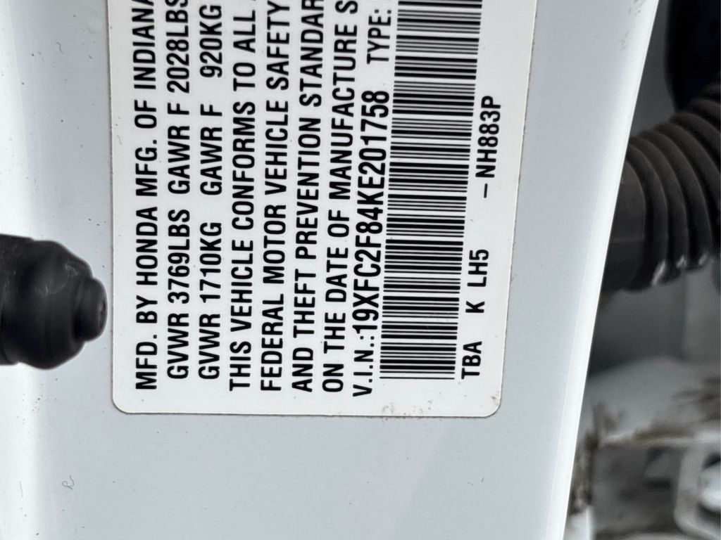 Vehicle image 17 of 36