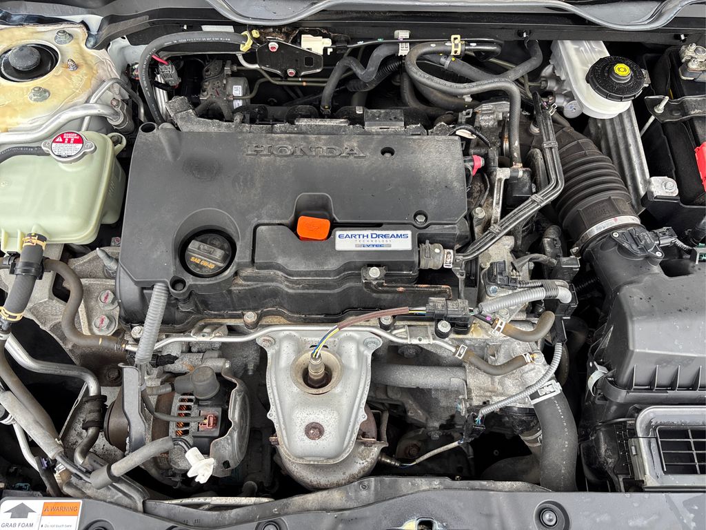 Vehicle image 13 of 36