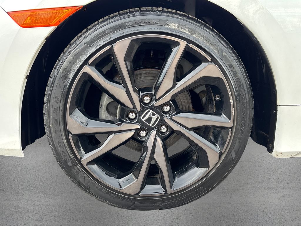Vehicle image 12 of 36
