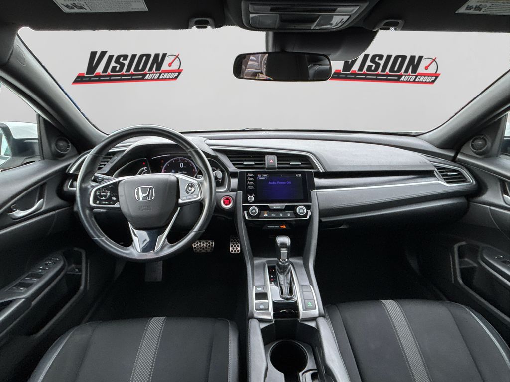 Vehicle image 28 of 36