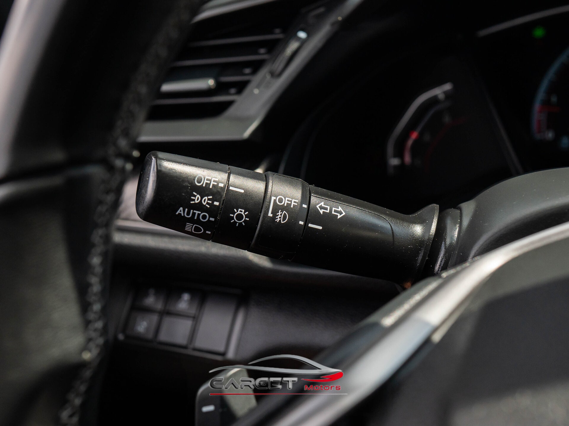 Vehicle image 24 of 46