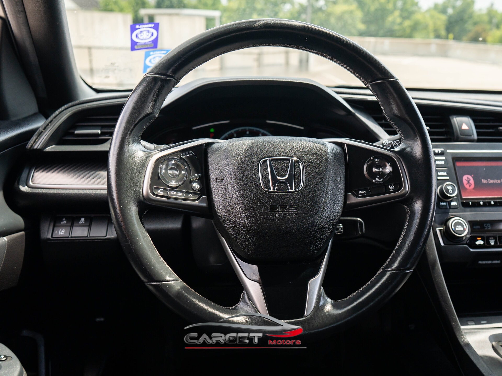 Vehicle image 18 of 46
