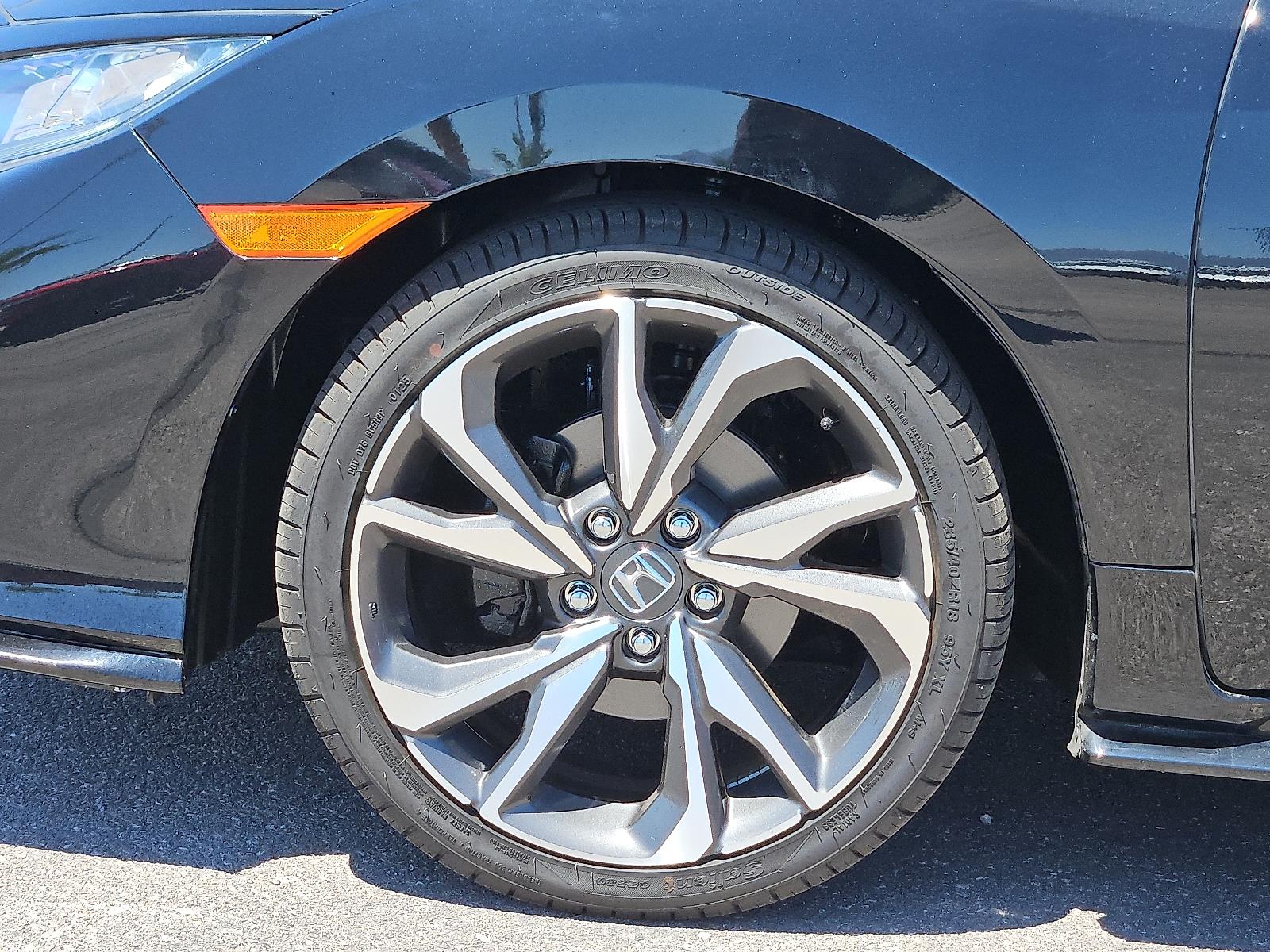 Vehicle image 7 of 20