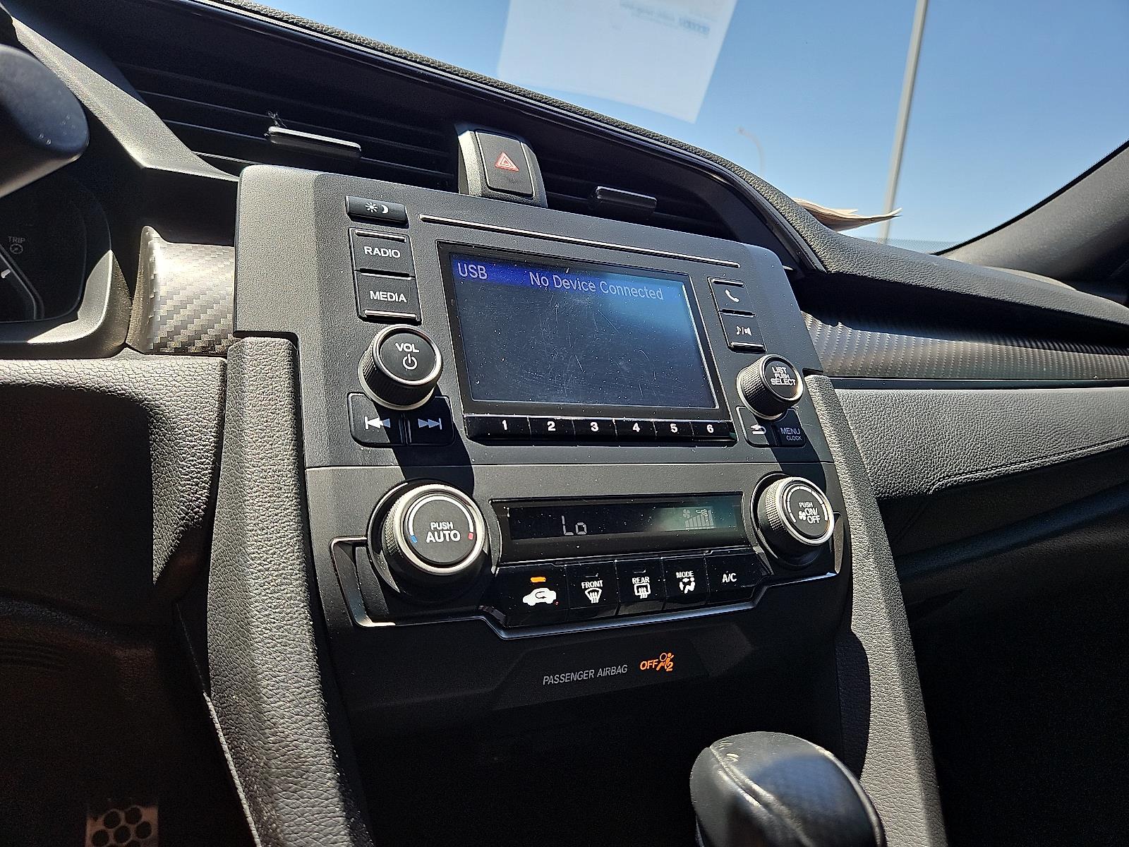 Vehicle image 14 of 20