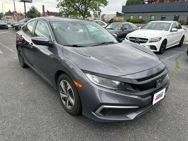 Vehicle image 4 of 26
