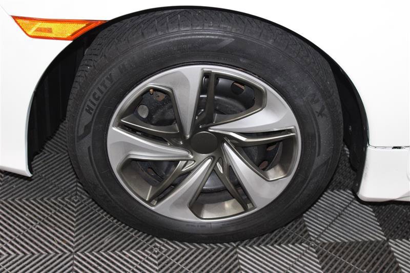 2019 Honda Civic LX Image 10 of 38