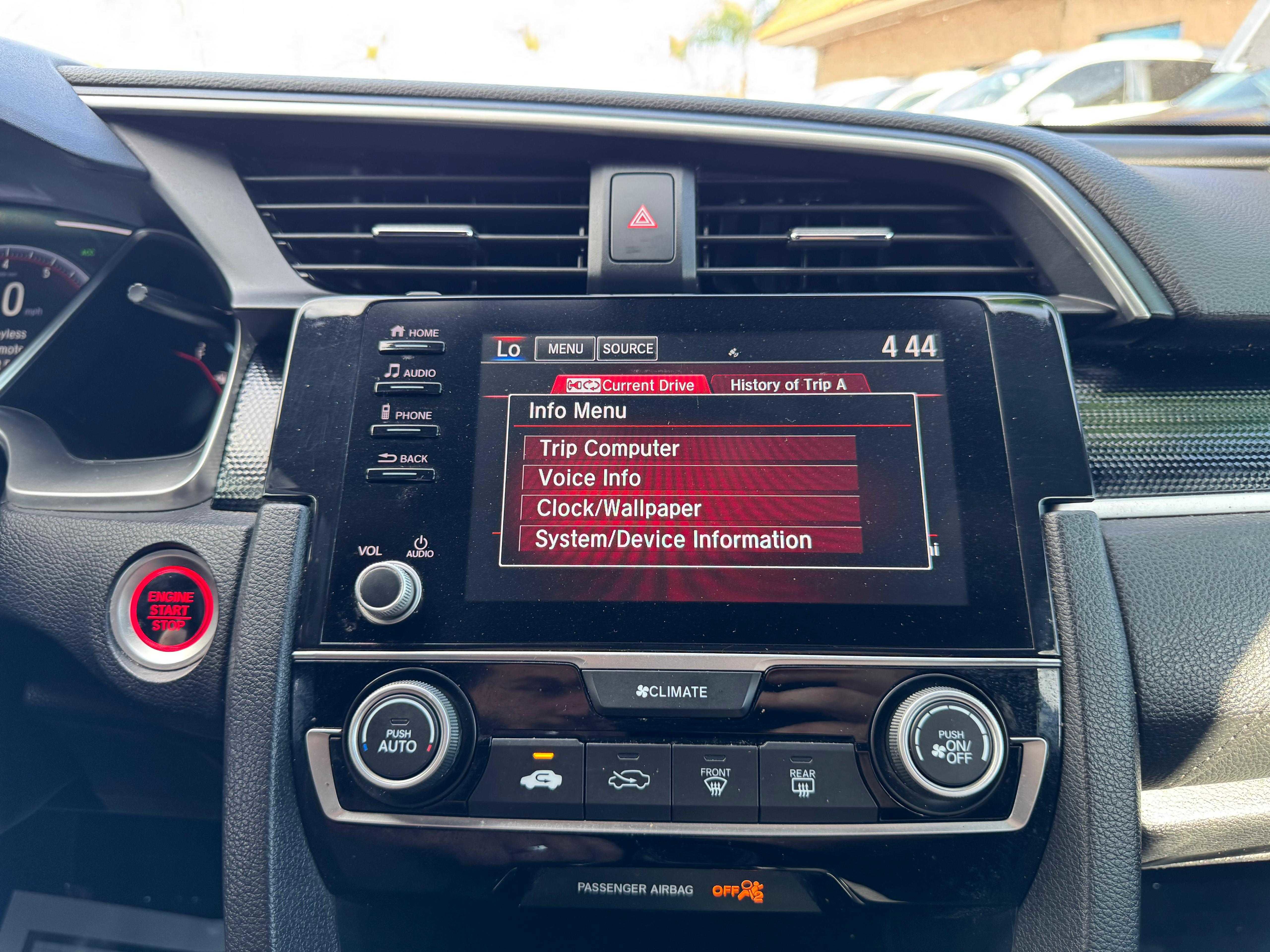 Vehicle image 58 of 65