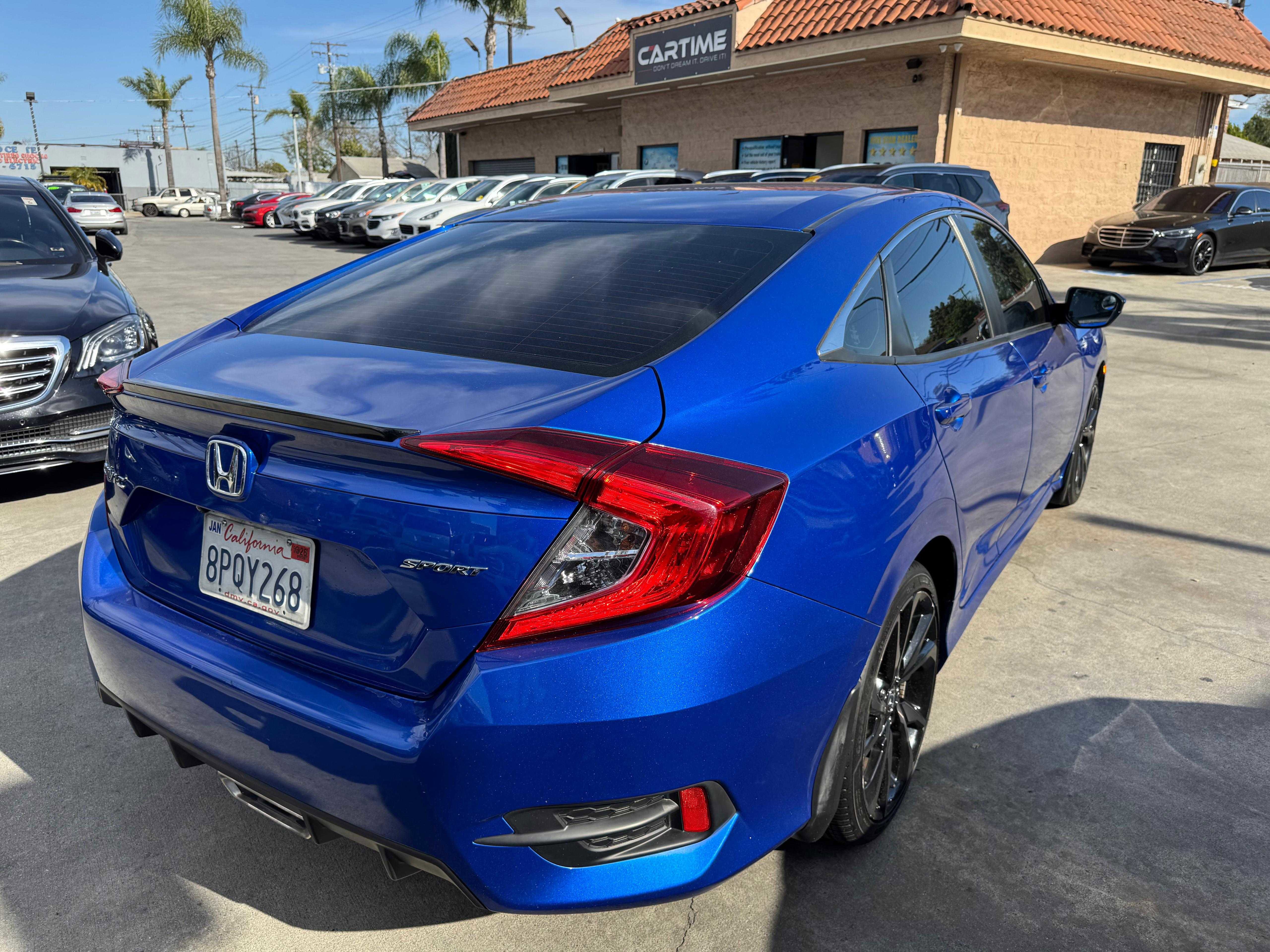 Vehicle image 10 of 65