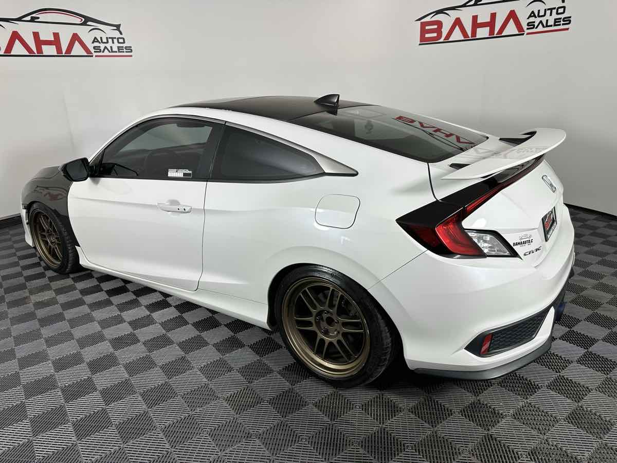 Vehicle image 12 of 39