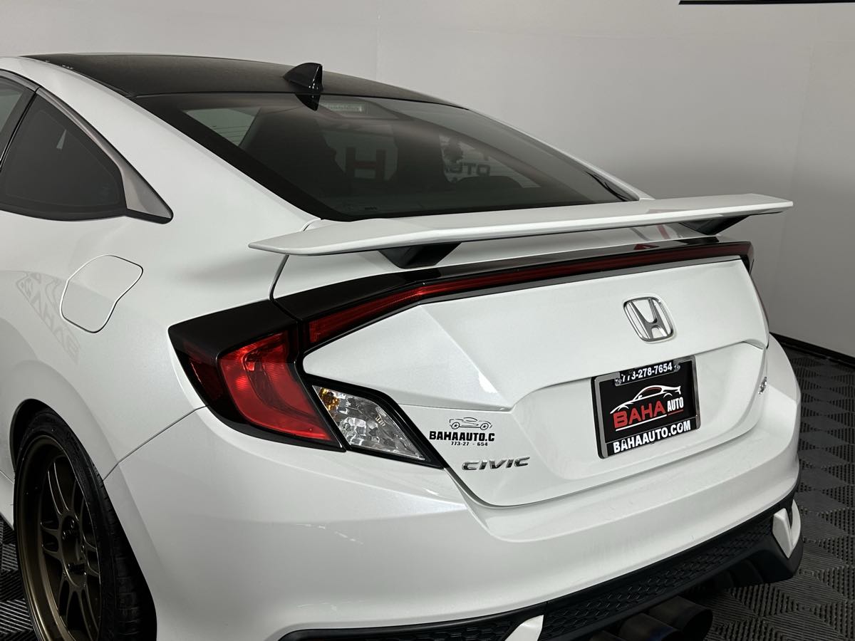 Vehicle image 13 of 39