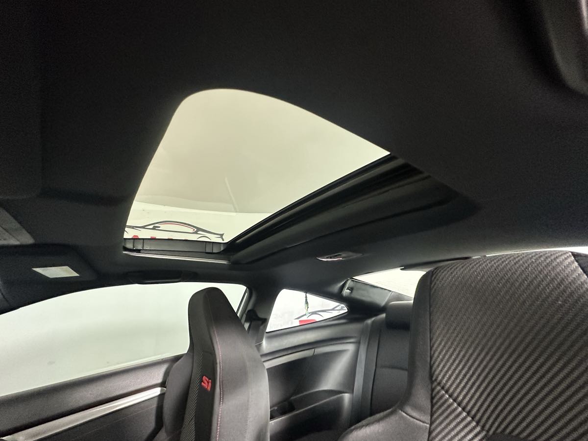 Vehicle image 24 of 39