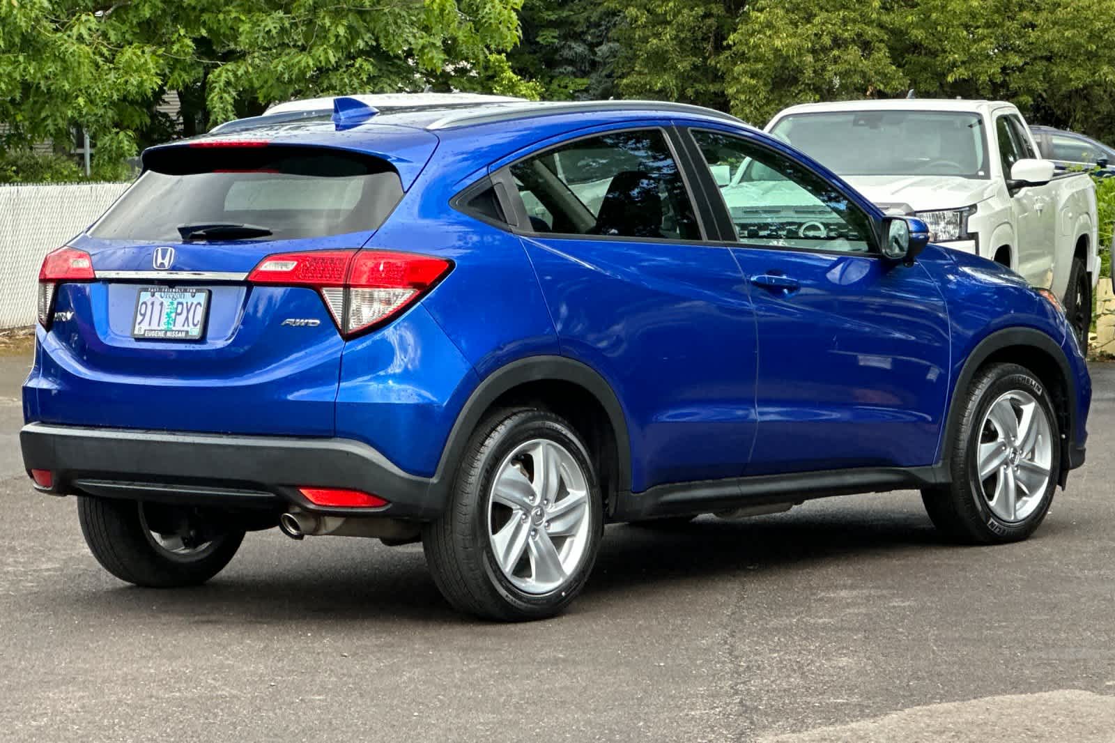Vehicle image 6 of 29