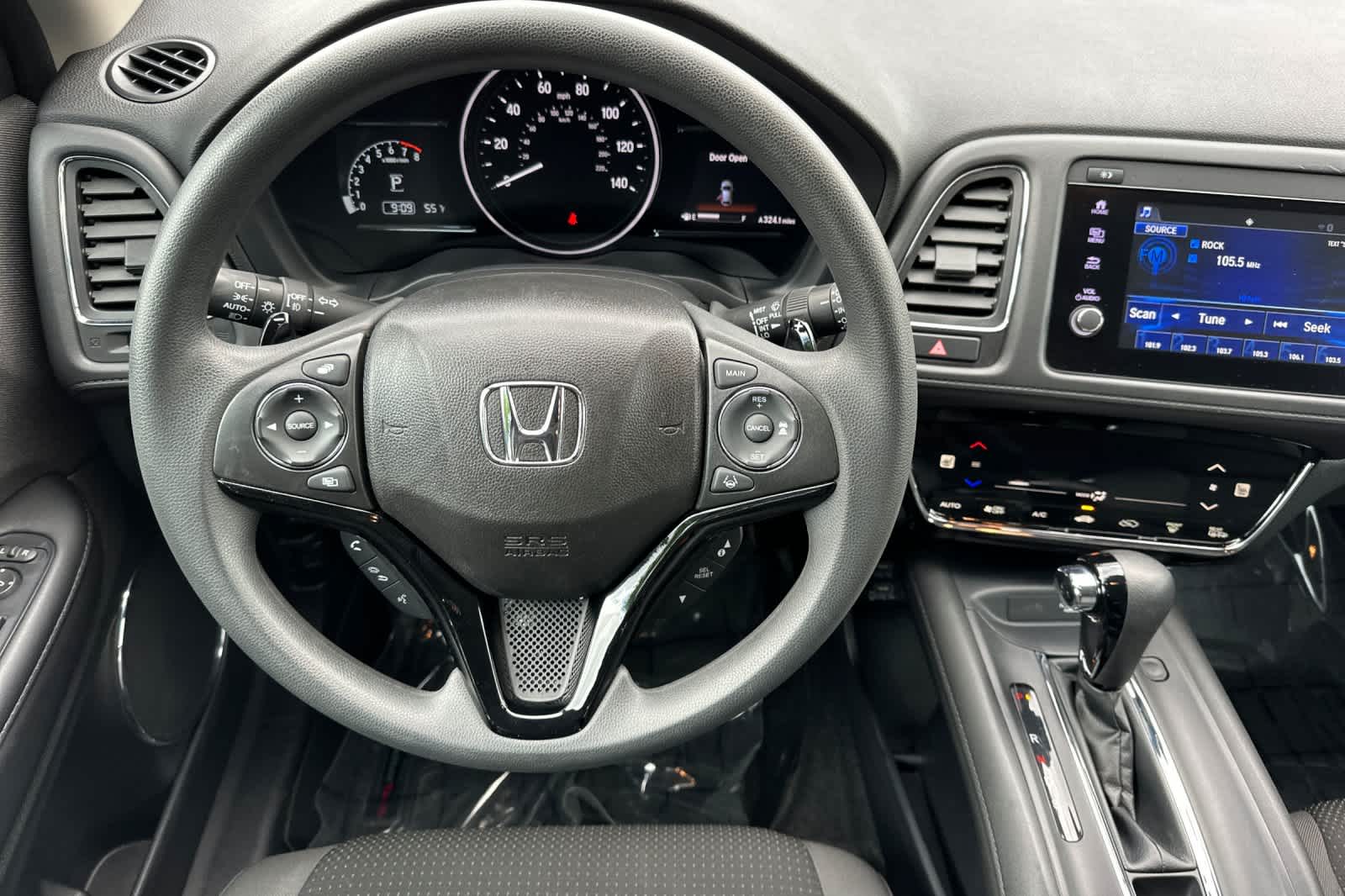 Vehicle image 15 of 29