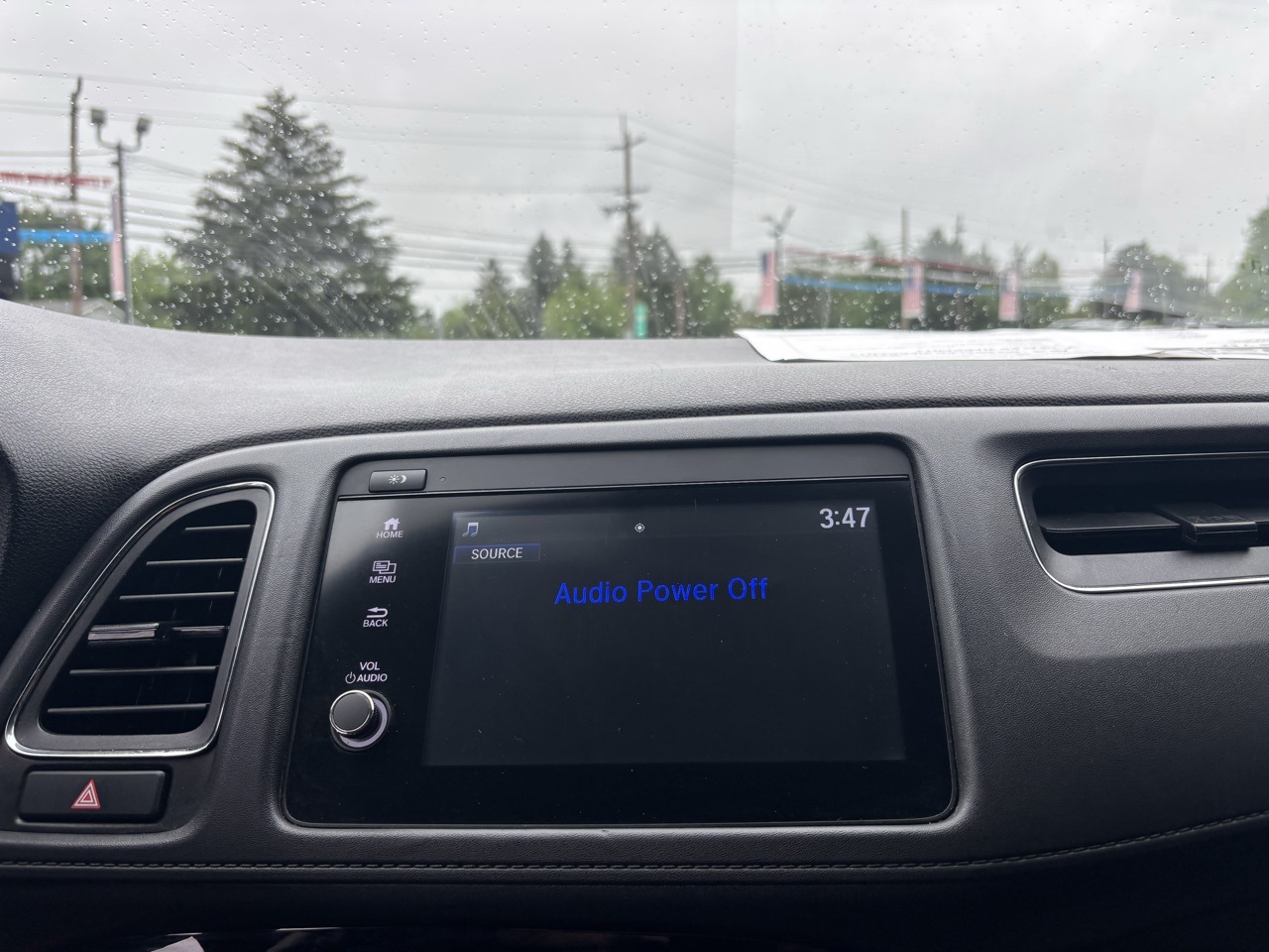 Vehicle image 14 of 20