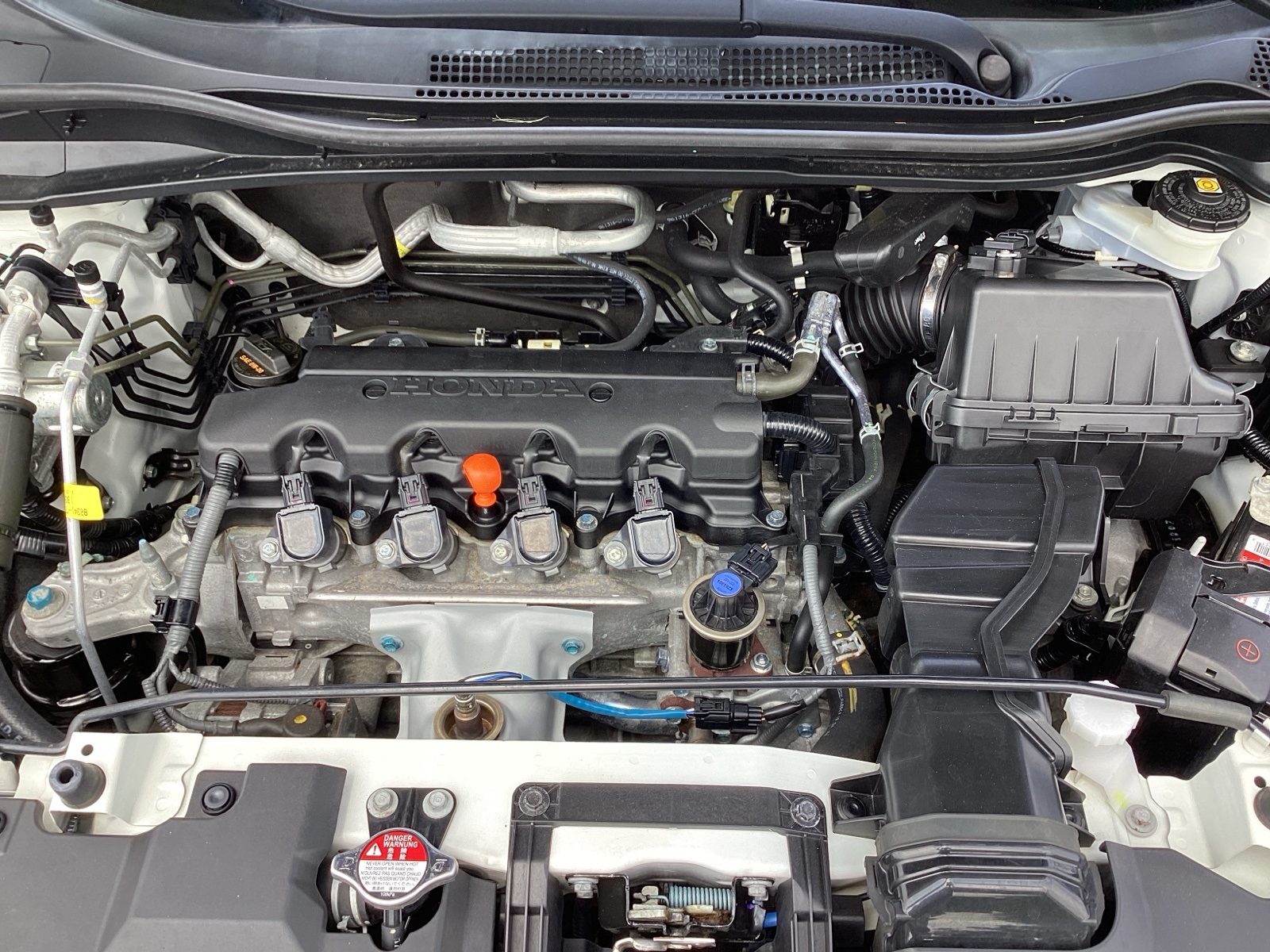 Vehicle image 27 of 32