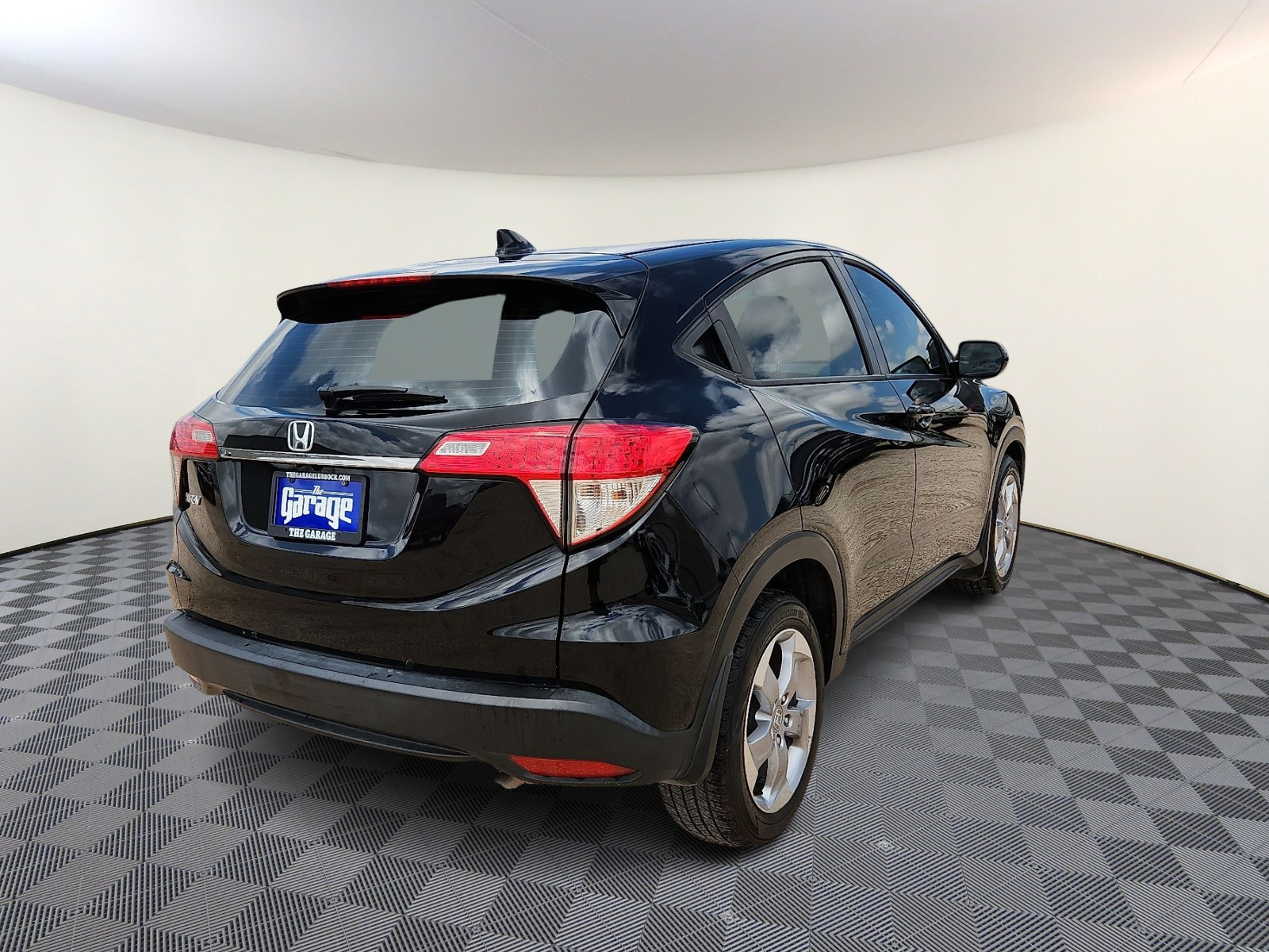 Vehicle image 3 of 20