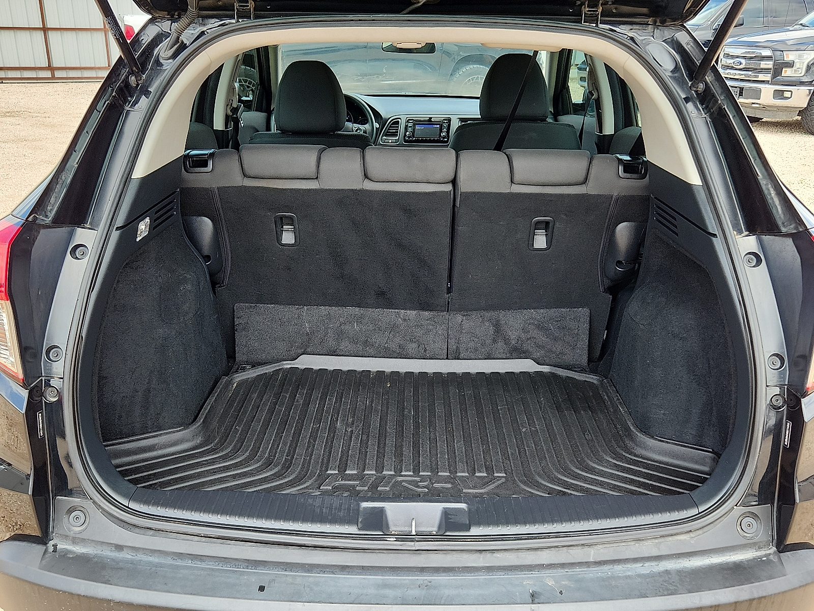 Vehicle image 7 of 20