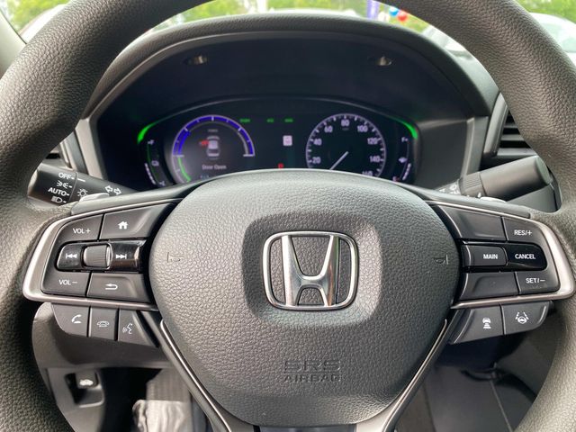 Vehicle image 15 of 43