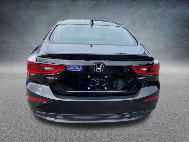 Vehicle image 7 of 43