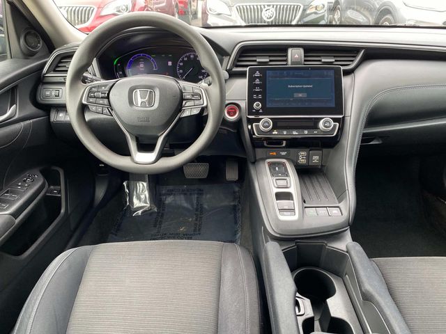 Vehicle image 11 of 43