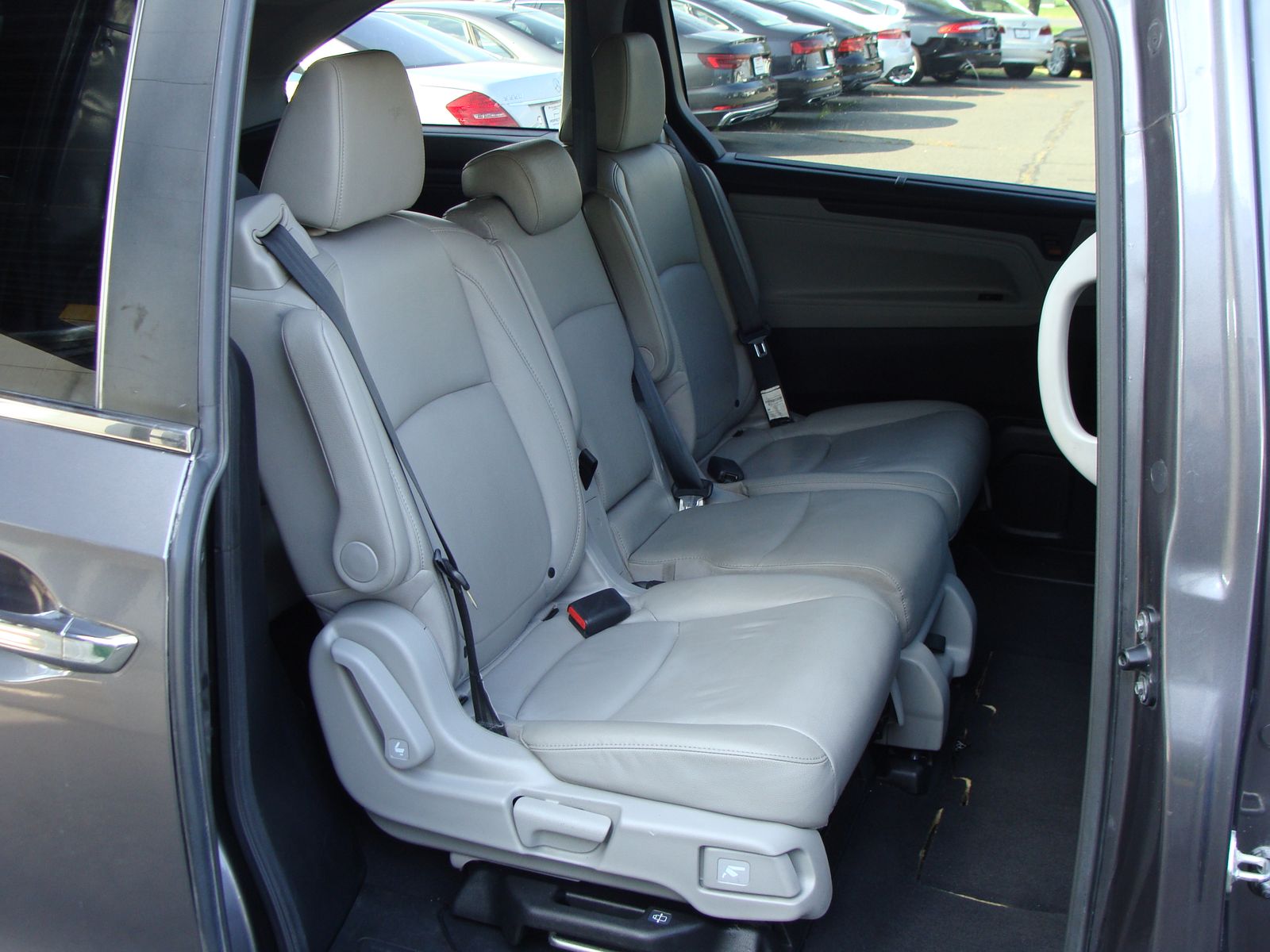 2019 Honda Odyssey EX-L Image 13 of 50