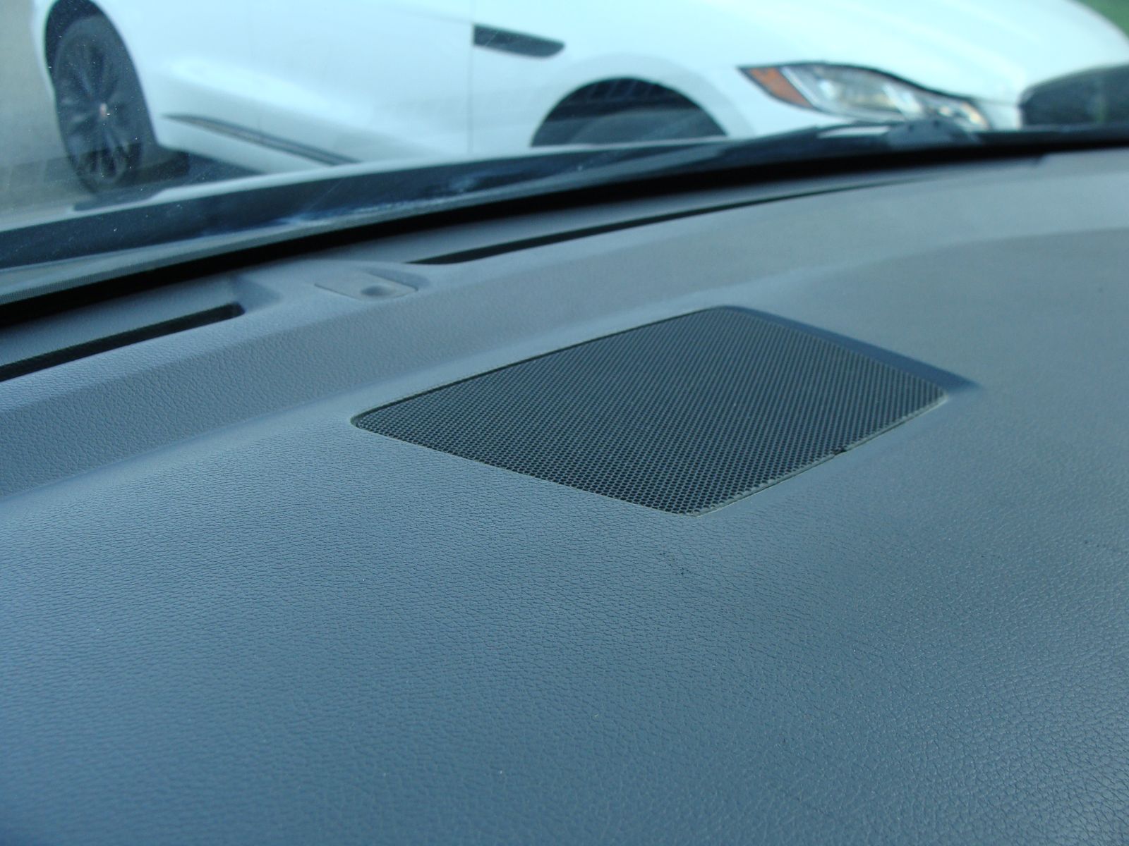 2019 Honda Odyssey EX-L Image 38 of 50