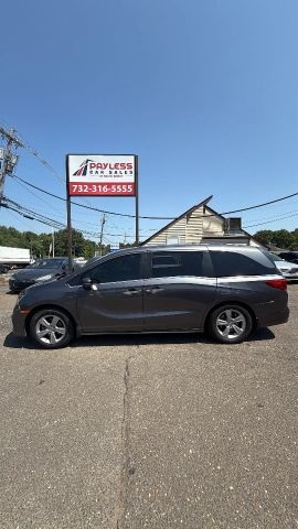 Vehicle image 8 of 19