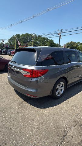 Vehicle image 5 of 19
