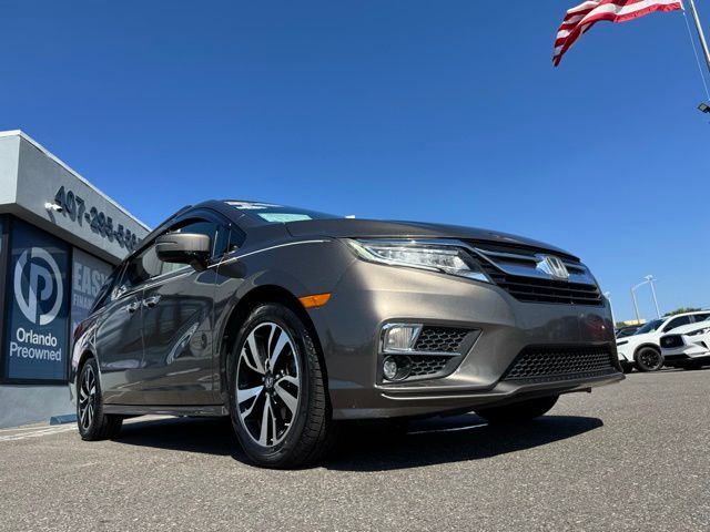 Vehicle image 2 of 52