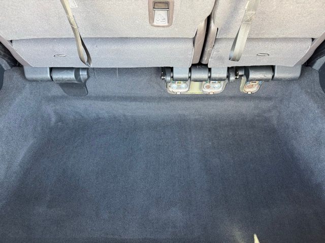 Vehicle image 21 of 52