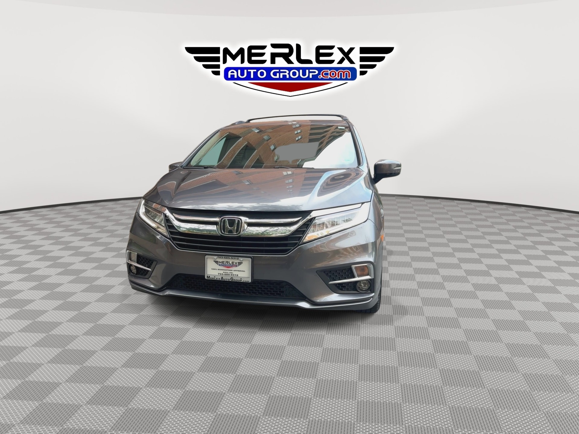 2019 Honda Odyssey Elite Image 2 of 31