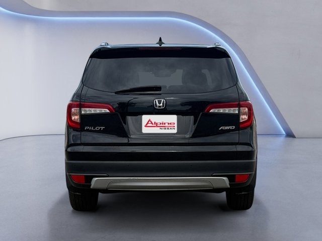 Vehicle image 7 of 20