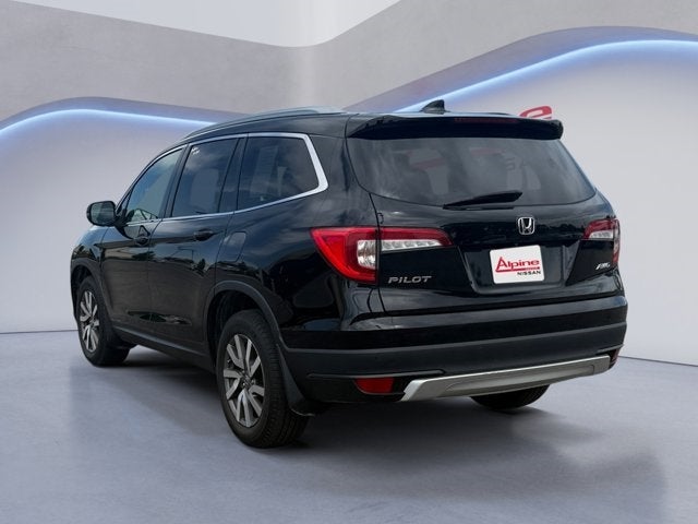 Vehicle image 8 of 20