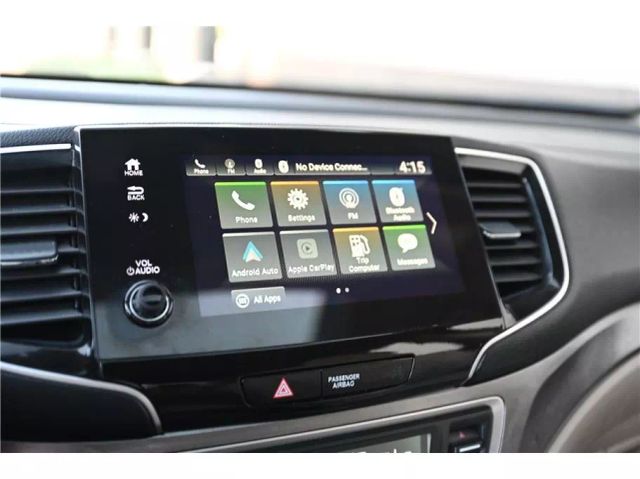 Vehicle image 27 of 32