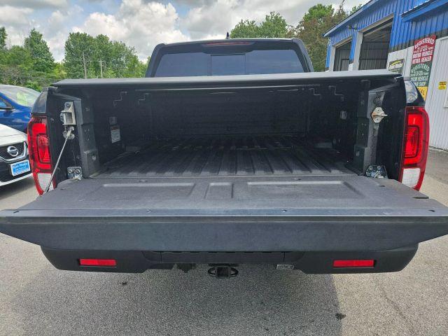 Vehicle image 27 of 77