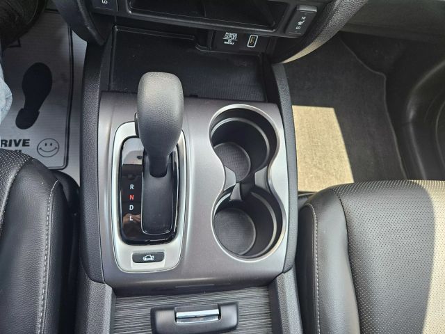Vehicle image 50 of 77