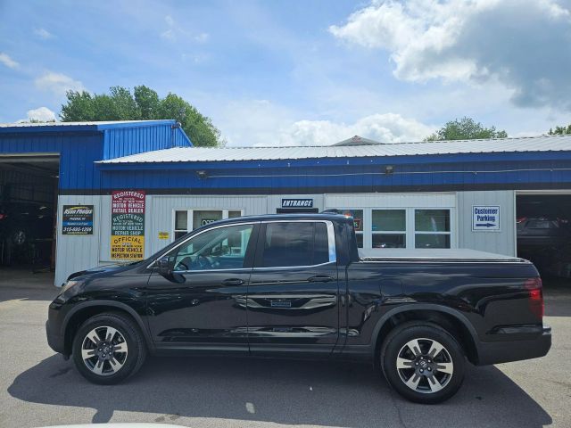 Vehicle image 21 of 77