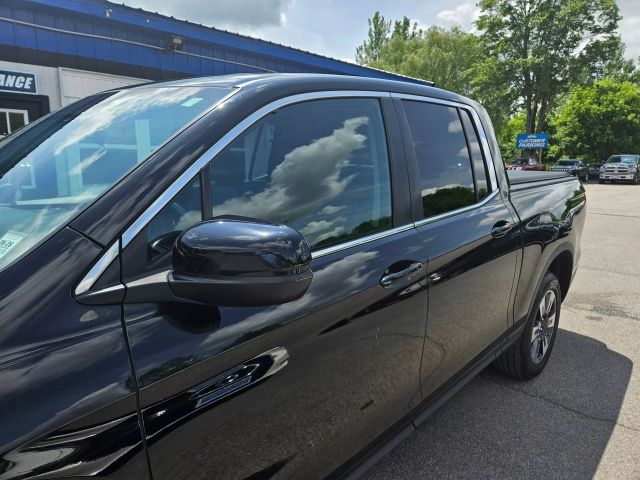 Vehicle image 75 of 77